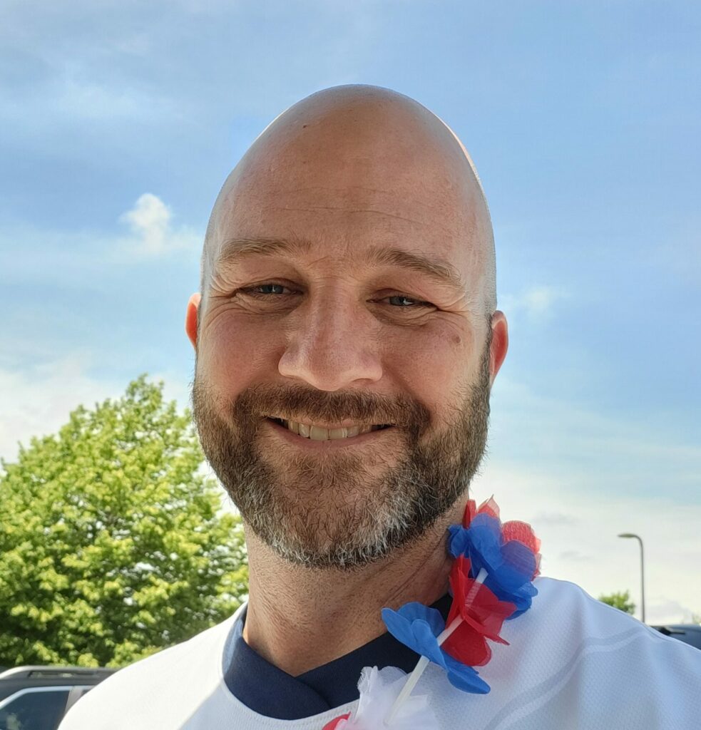 Tyson Hiner headshot