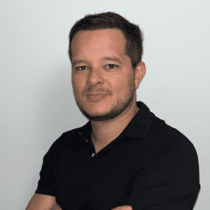 Igor Moreira headshot